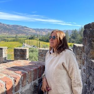 Meet your Posher, Marina